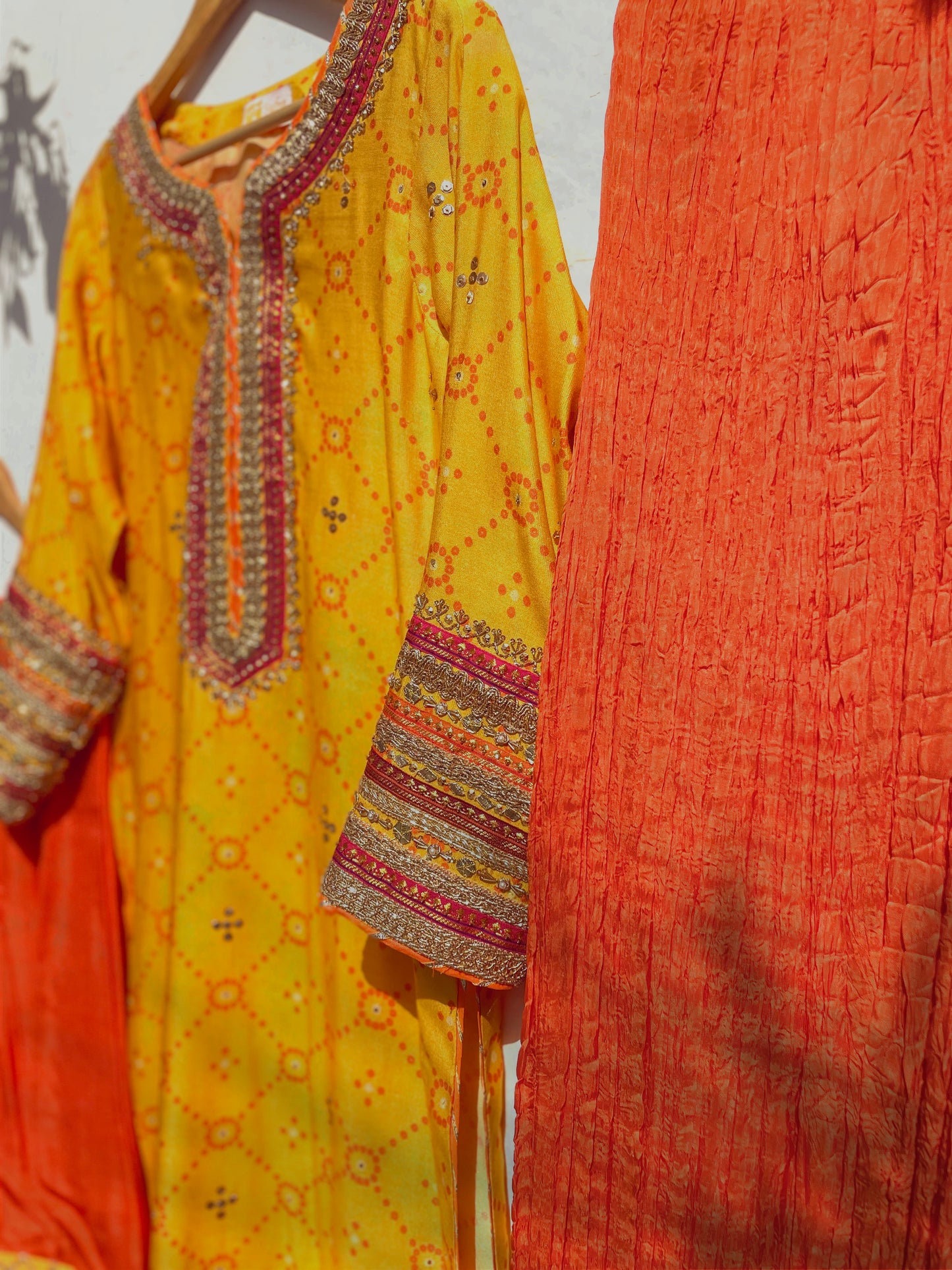 Citrus Chick (Yellow & Orange)