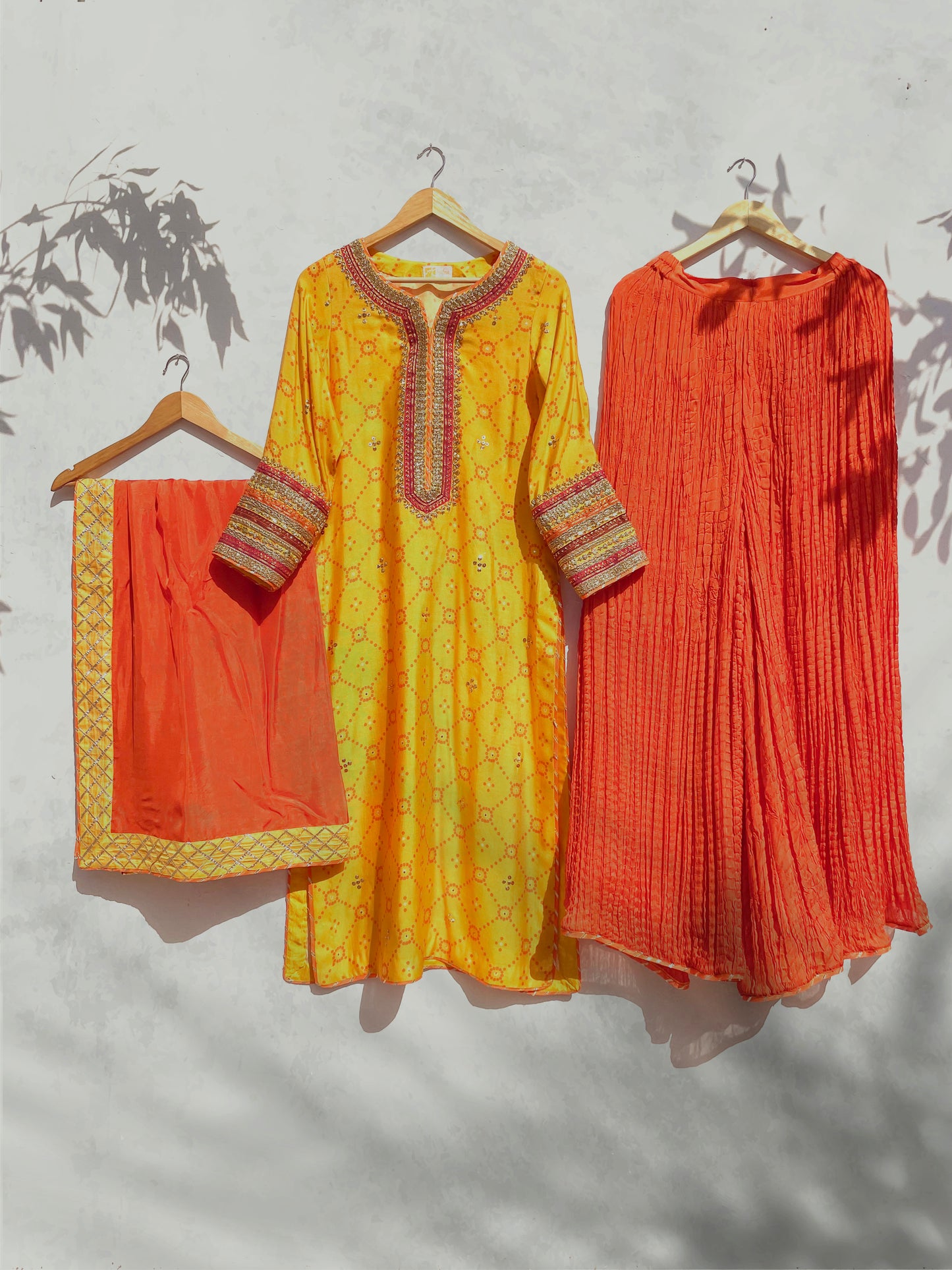 Citrus Chick (Yellow & Orange)