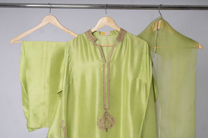 Kashmir Rung Green